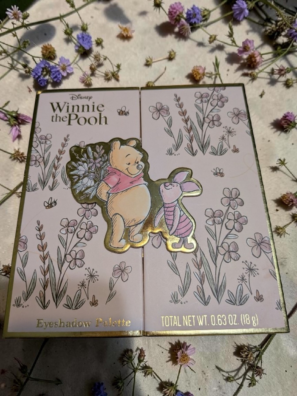 NWT Disney Winnie The Pooh Makeup Set. - Picture 6 of 14